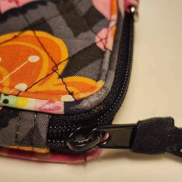 Vera Bradley Black Floral Quilted Wristlet - Picture 4 of 13